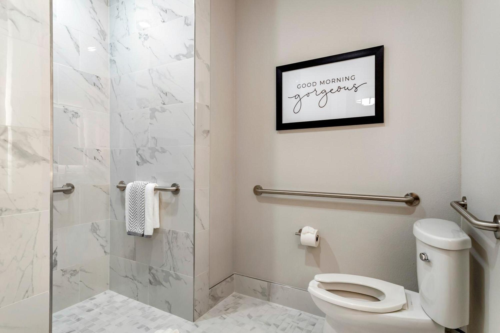 Cambria Hotel Austin Uptown Near The Domain Экстерьер фото