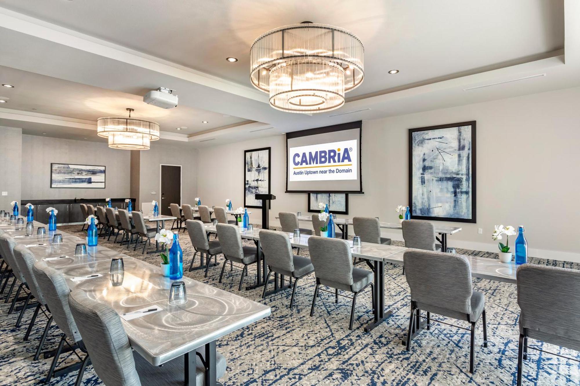 Cambria Hotel Austin Uptown Near The Domain Экстерьер фото