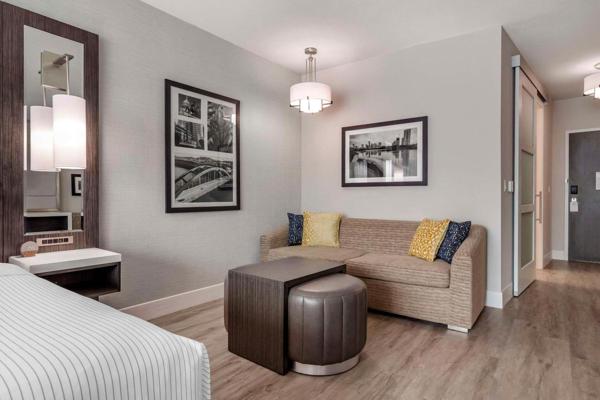 Cambria Hotel Austin Uptown Near The Domain Экстерьер фото